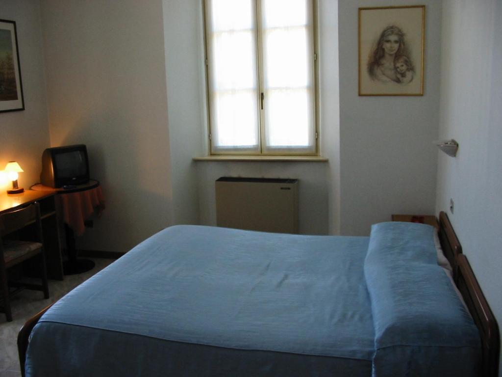 Albergo Ristorante Grigna Mandello del Lario Chambre photo