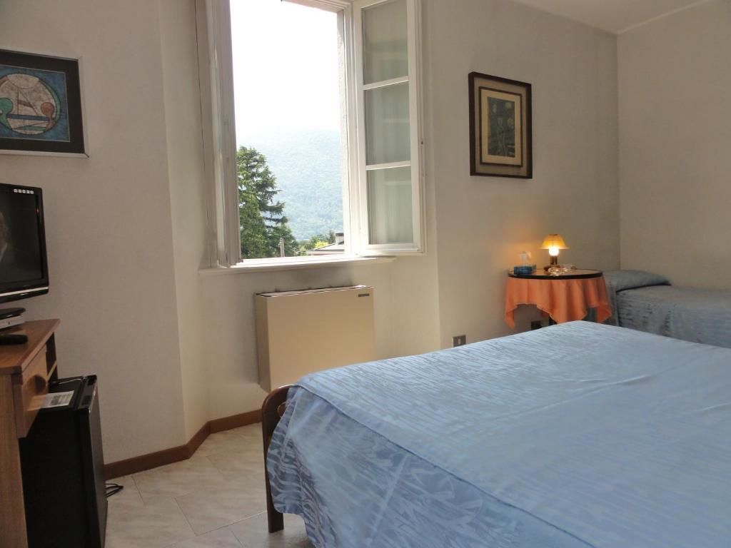 Albergo Ristorante Grigna Mandello del Lario Chambre photo